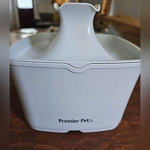 Premier Pet water fountain